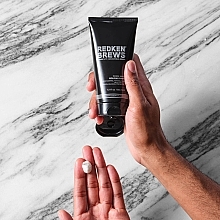 Modeling Hair Paste - Redken Brews Work Hard Molding Paste — photo N3