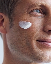 Men Face Cream for Sensitive Skin - Nivea Men Sensitive Facial Cream SPF15 — photo N6